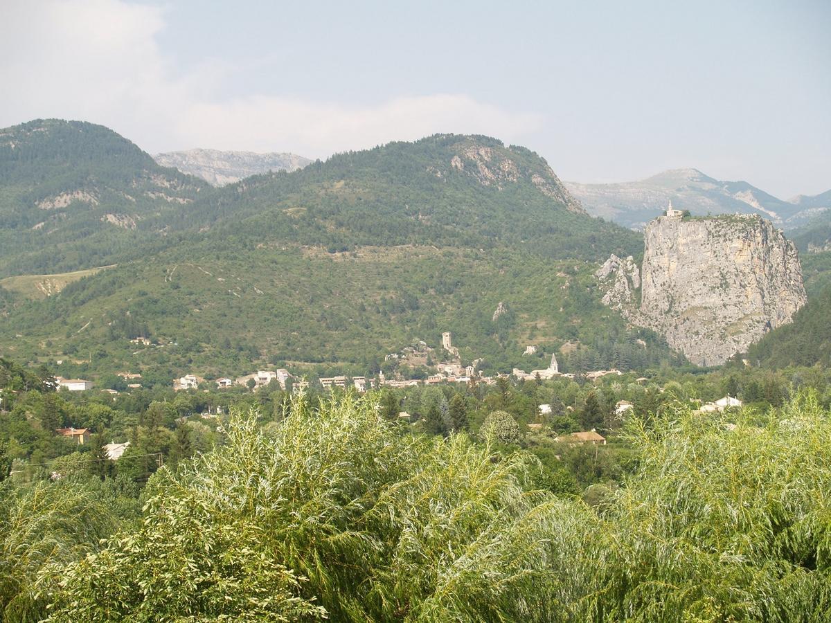 Residence De Plein Air Panoramique A La Porte Des Gorges Du Verdon Castellane Eksteriør billede